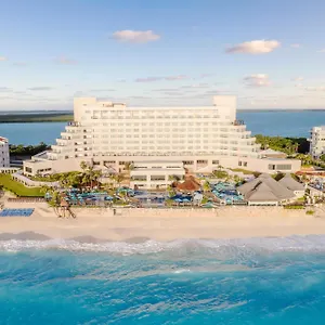 4* Курортный комплекс Royal Solaris -